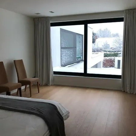 Casa Al Rio ホームステイ